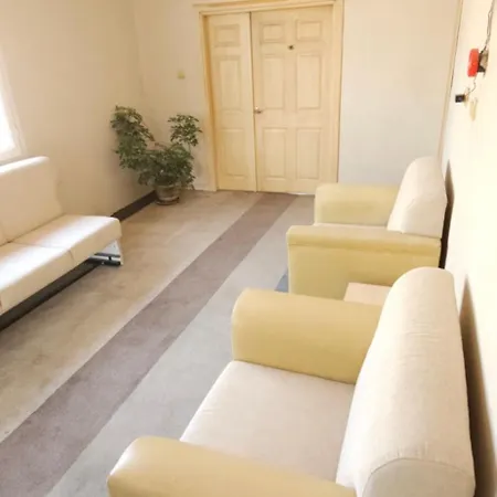 Uenver Hotel 2*
