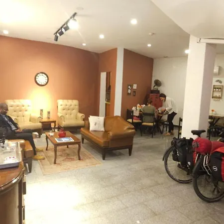 Uenver Hotel