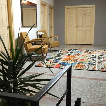Uenver Hotel 2*